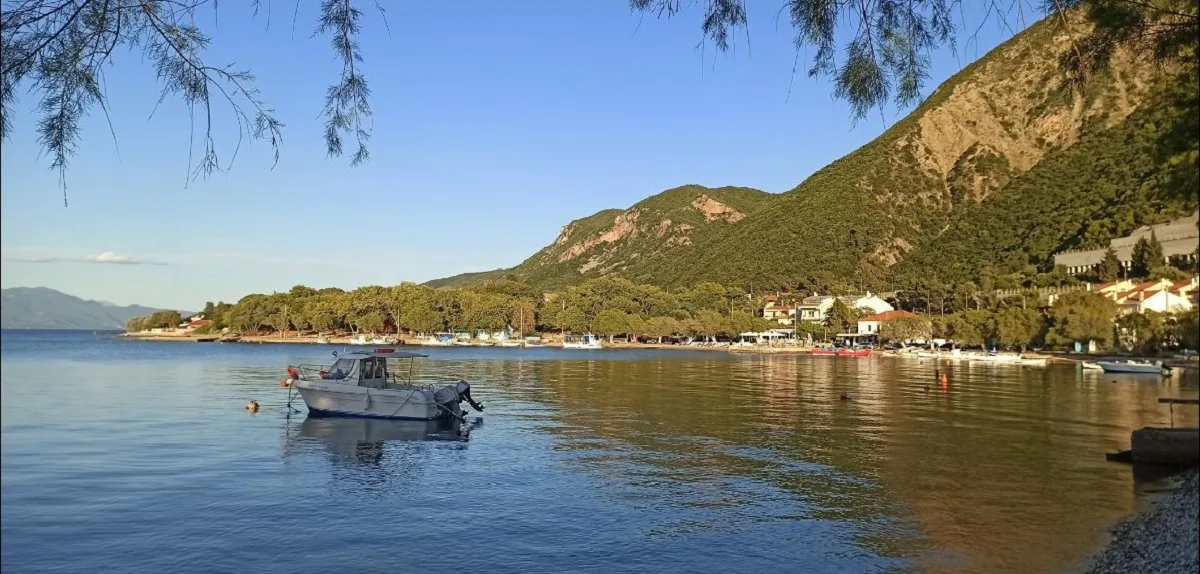 Παραλίες στην Αχαΐα: 7 στάσεις για βουτιές από το Δρέπανο μέχρι την Καλογριά Παραλίες στην Αχαΐα: 7 στάσεις για βουτιές από το Δρέπανο μέχρι την Καλογριά