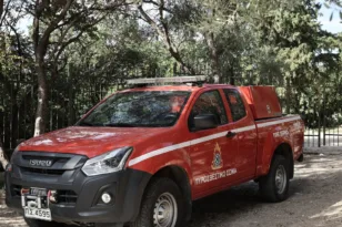 Κίνδυνος φωτιάς: Σε ποιες περιοχές απαγορεύεται η διέλευση οχημάτων