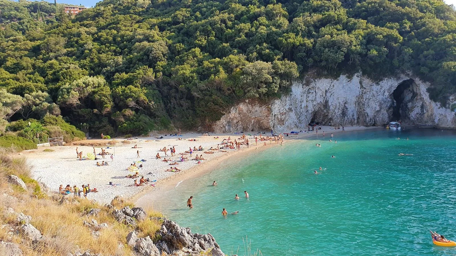 Οι 5 ελληνικές παραλίες που ξεχώρισαν στις καλύτερες της Ευρώπης για το 2026
