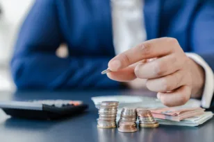 72 δόσεις για παλιά χρέη: Τι πρέπει να ξέρουν οι οφειλέτες πριν ανοίξει το myAADE