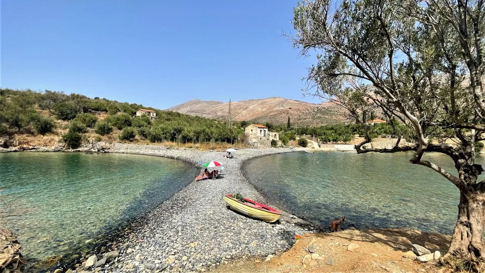 Από Σελινίτσα μέχρι Λιμένι: Πώς να οργανώσεις τις βουτιές σου στη Μέσα Μάνη Από Σελινίτσα μέχρι Λιμένι: Πώς να οργανώσεις τις βουτιές σου στη Μέσα Μάνη