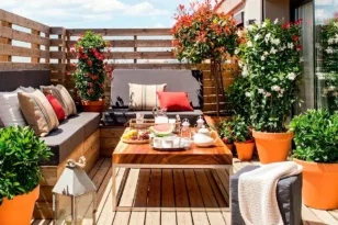 Balcony Makeover: 5 low-budget κινήσεις για να αλλάξεις ριζικά το μπαλκόνι σου