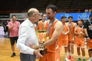 Η ΑΕ Ροϊτίκων κατέκτησε το Κύπελλο της ΕΣΚΑ-Η, ιστορικό νταμπλ, ΦΩΤΟ