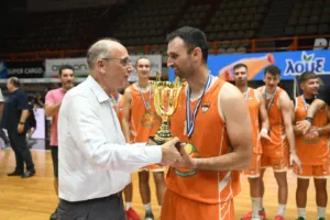 Η ΑΕ Ροϊτίκων κατέκτησε το Κύπελλο της ΕΣΚΑ-Η, ιστορικό νταμπλ, ΦΩΤΟ
