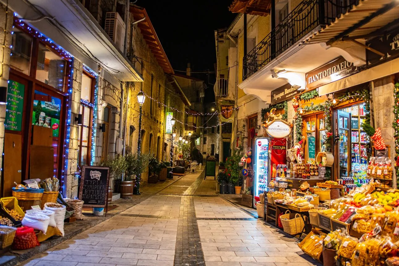 Από Πάτρα για Πελοπόννησο: 7 προορισμοί για κοντινή καλοκαιρινή απόδραση