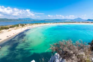Πελοπόννησος: 10 παραθαλάσσιοι προορισμοί για διακοπές