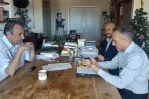 Ο συγγραφέας Χρήστος Χωμενίδης στην «Π»: «Η γκρίνια είναι από τα εθνικά μας σπορ» ΒΙΝΤΕΟ