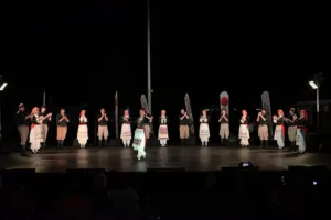 Πάτρα: Το Διεθνές Χορευτικό Αντάμωμα έφερε στην Πλαζ χορούς από Εκουαδόρ, Μεξικό και Ρουμανία ΦΩΤΟ