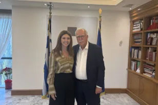 Συνάντηση Παπαδόπουλου – Ζαχαράκη: Στο επίκεντρο η Μαθητική Εστία Καλαβρύτων και η στελέχωση των σχολείων