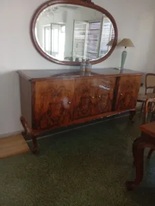 ΠΩΛΟΥΝΤΑΙ ΕΠΙΠΛΑ ΠΩΛΟΥΝΤΑΙ ΕΠΙΠΛΑ