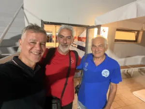 Στην Αθήνα για διεθνείς και Μίνι Κορασίδες της ΝΕΠ, τα είπαν με Λάμπρο Αναστασόπουλο
