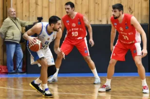 Παναχαϊκή: Εμεινε ο Χατζόπουλος, αν πάρει και Φραντζή και Νιφόρα…