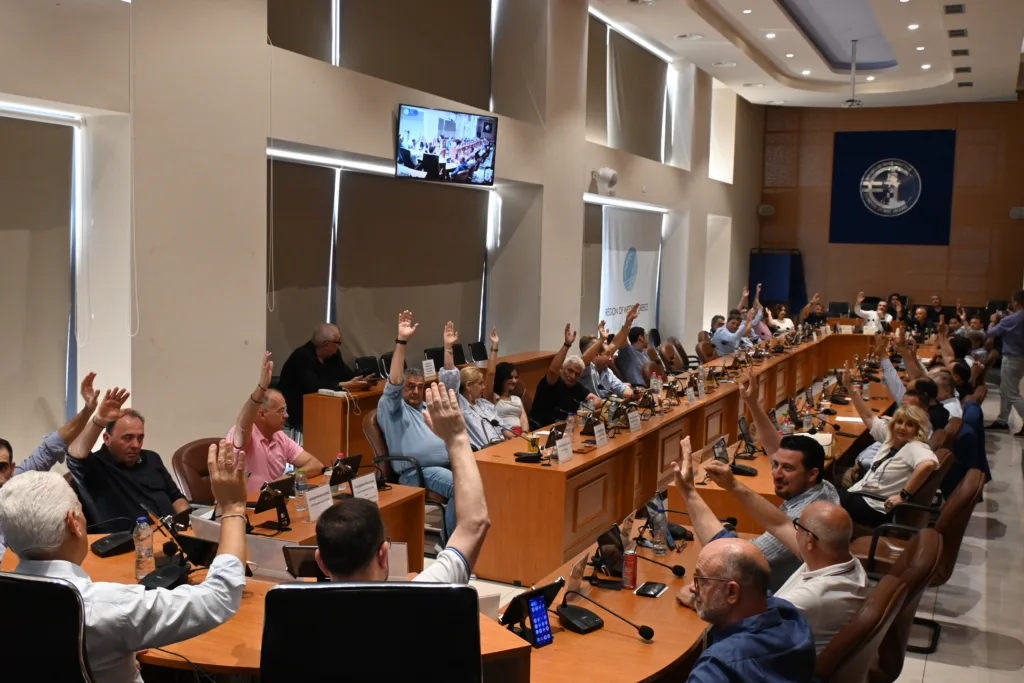 Εκλέχτηκε το νέο Προεδρείο του Περιφερειακού Συμβουλίου Δυτικής Ελλάδας και τα μέλη της Περιφερειακής Επιτροπής Εκλέχτηκε το νέο Προεδρείο του Περιφερειακού Συμβουλίου Δυτικής Ελλάδας και τα μέλη της Περιφερειακής Επιτροπής