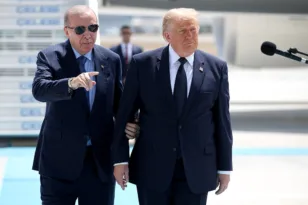Τραμπ - Ερντογάν: Το βίντεο από το κόκκινο χαλί στην Άγκυρα που έγινε viral