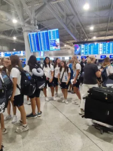 Συγκίνηση στο αεροδρόμιο για τις διεθνείς πολίστριες της ΝΕΠ Συγκίνηση στο αεροδρόμιο για τις διεθνείς πολίστριες της ΝΕΠ