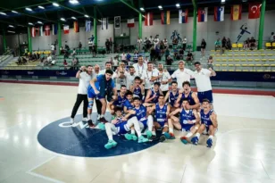 Η Ελλαδάρα του Σκροπολίθα, με Πούλο και Σκληρό, στα προημιτελικά του Ευρωμπάσκετ U18
