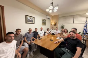 Κάτω Αχαΐα: Νέο δημοτικό πάρκινγκ στο κέντρο – Παρεμβάσεις για κυκλοφοριακό, αστυνόμευση και αγορά