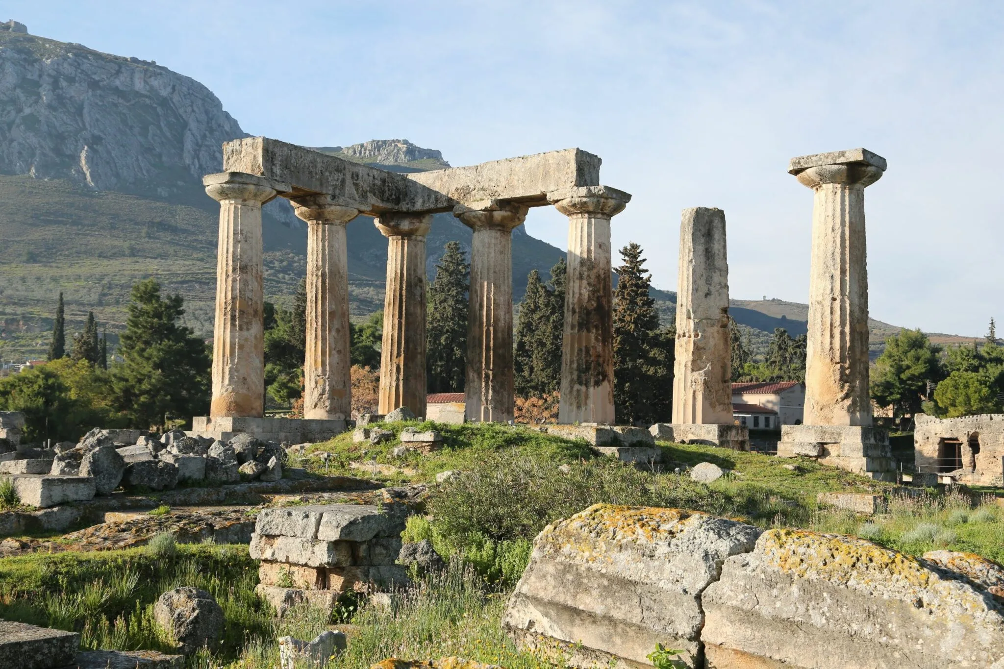 Η Πελοπόννησος του Νόλαν: Road trip στα 5 σημεία γυρισμάτων Η Πελοπόννησος του Νόλαν: Road trip στα 5 σημεία γυρισμάτων