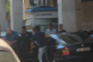 Ασπρόπυργος: Στην Ευελπίδων οι δύο συλληφθέντες για τη φονική έκρηξη – Δύο διασωληνωμένοι δίνουν μάχη