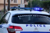 Αχαΐα: Συλλήψεις στην Πάτρα για εκβίαση, μουσική σε καταστήματα, όπλα και οδήγηση υπό μέθη