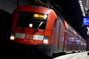 Γερμανία: 10 χρόνια κάθειρξη σε Έλληνα για τον θάνατο ελεγκτή τρένου