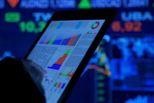 Από το 143,5% στο 110,9%: Πώς η Ελλάδα περνά κάτω από Ιταλία, Γαλλία και Βέλγιο