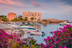 Πριν κλείσεις ακτοπλοϊκά, δες αυτά τα 5 μέρη στην Πελοπόννησο
