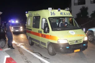 Πάτρα: Νέα επίθεση σε «πορτιέρη» – Αιματηρό επεισόδιο σε είσοδο κέντρου διασκέδασης