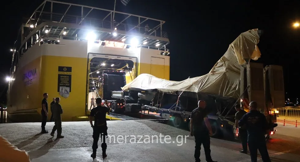 Ζάκυνθος: Το F-16 αποσυναρμολογήθηκε και επιβιβάστηκε σε πλοίο της γραμμής – Πώς στήθηκε η επιχείρηση μεταφοράς ΦΩΤΟ Ζάκυνθος: Το F-16 αποσυναρμολογήθηκε και επιβιβάστηκε σε πλοίο της γραμμής – Πώς στήθηκε η επιχείρηση μεταφοράς ΦΩΤΟ