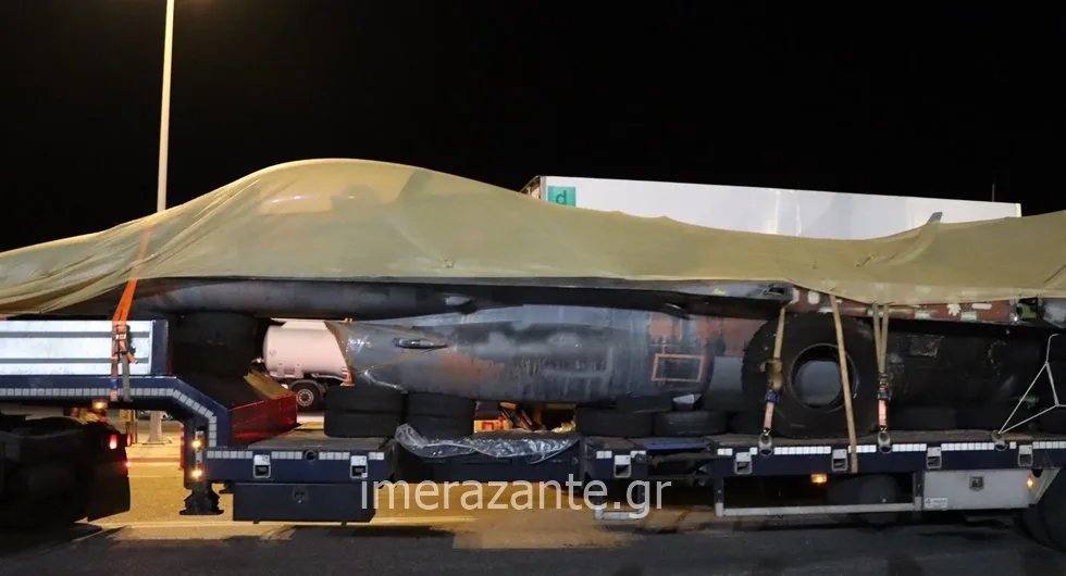 Ζάκυνθος: Το F-16 αποσυναρμολογήθηκε και επιβιβάστηκε σε πλοίο της γραμμής – Πώς στήθηκε η επιχείρηση μεταφοράς ΦΩΤΟ