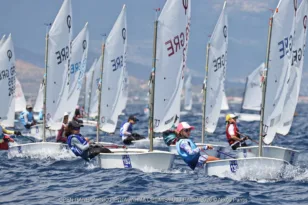 Δείτε ποιοι προηγούνται στο Open Πανελλήνιο πρωτάθλημα Optimist U13 – Φωτογραφίες