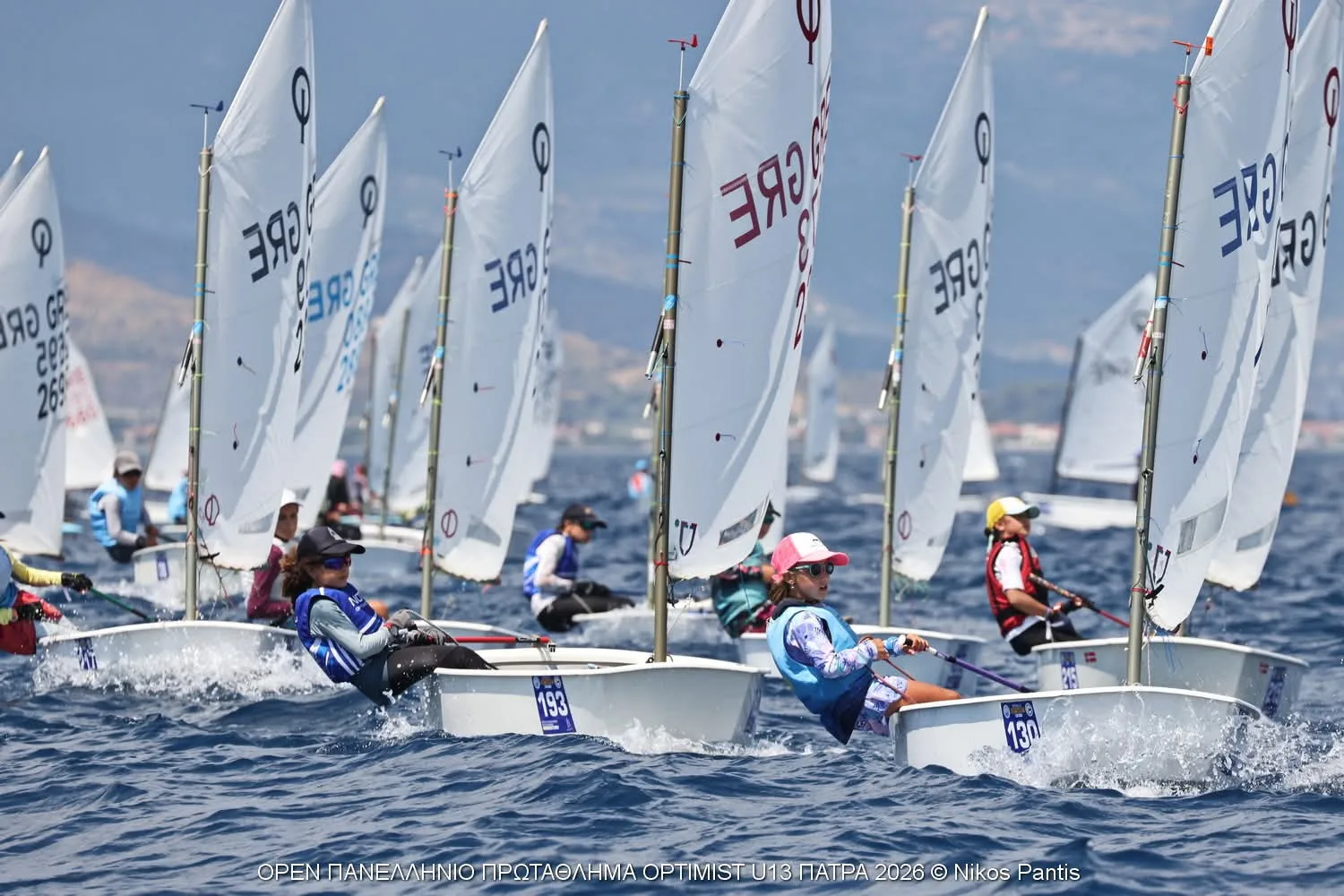 Δείτε ποιοι προηγούνται στο Open Πανελλήνιο πρωτάθλημα Optimist U13 - Φωτογραφίες Δείτε ποιοι προηγούνται στο Open Πανελλήνιο πρωτάθλημα Optimist U13 - Φωτογραφίες