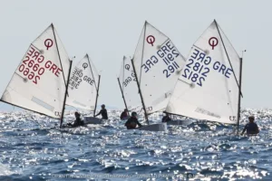 Δείτε ποιοι προηγούνται στο Open Πανελλήνιο πρωτάθλημα Optimist U13 - Φωτογραφίες