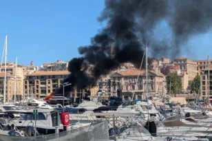 Μασσαλία: Φωτιά σε σκάφη στο παλιό λιμάνι – Εννέα τραυματίες, βυθίστηκαν δύο θαλαμηγοί