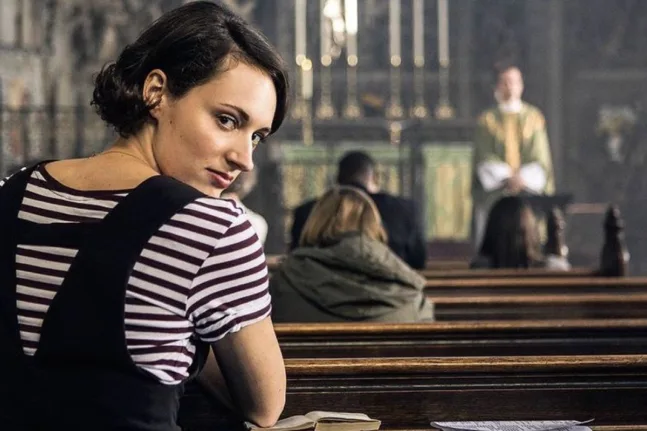10 χρόνια «Fleabag»: Η σειρά που έσπασε το καλούπι και η τηλεόραση προσπάθησε να την κάνει συνταγή
