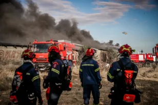 Αττική: Έκοβαν με τροχό και πετούσαν σπίθες σε ημέρα υψηλού κινδύνου για φωτιά - 4 συλλήψεις