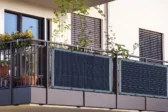 Φωτοβολταϊκά στο Μπαλκόνι: Πώς δύο πάνελ κόβουν 25% από τον λογαριασμό ρεύματος
