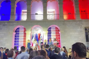 Σε κλίμα συγκίνησης η εθνική εορτή της Γαλλίας στην Αθήνα