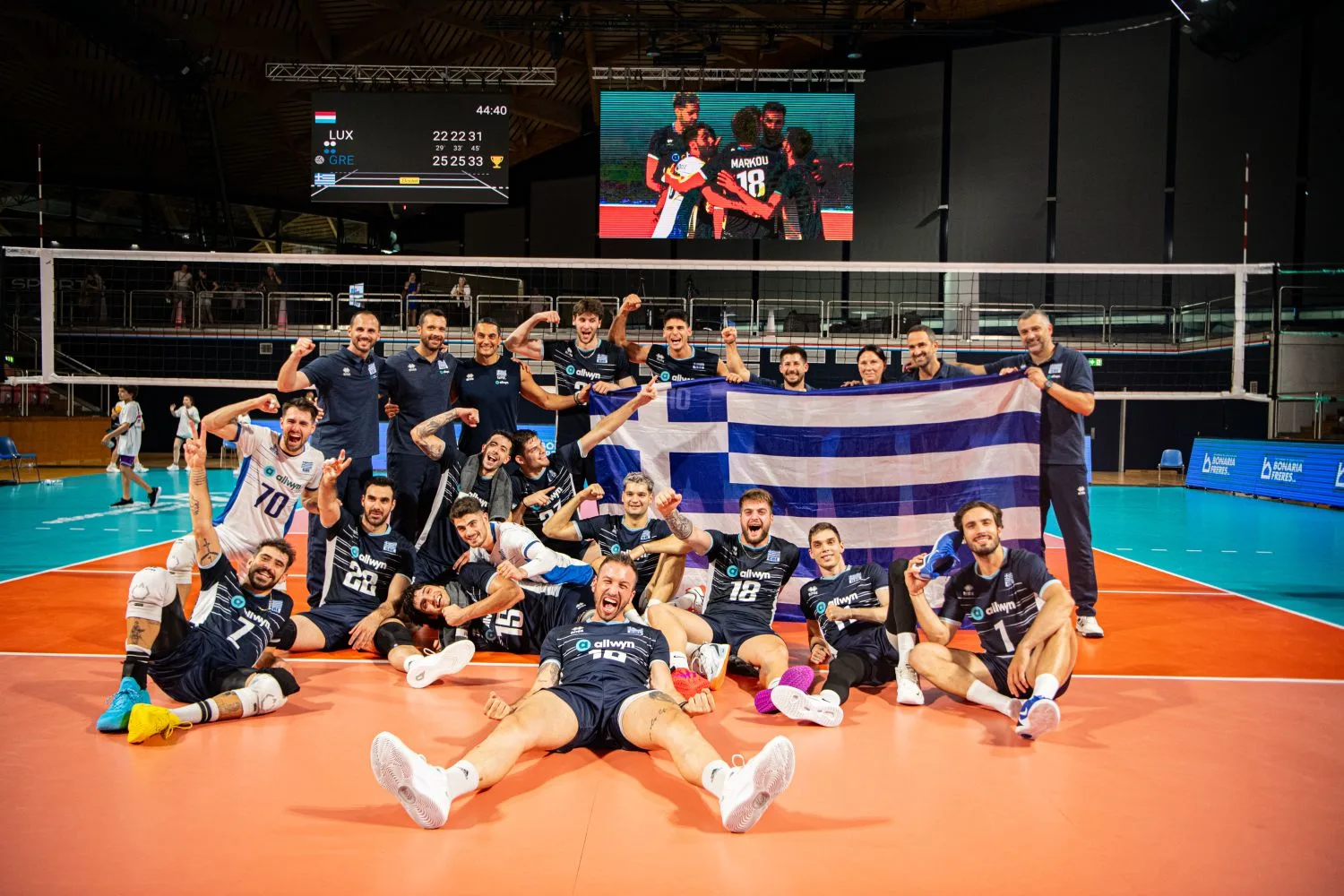 Με Ράπτη η Εθνική για Μεσογειακούς και Ευρωπαϊκό Με Ράπτη η Εθνική για Μεσογειακούς και Ευρωπαϊκό
