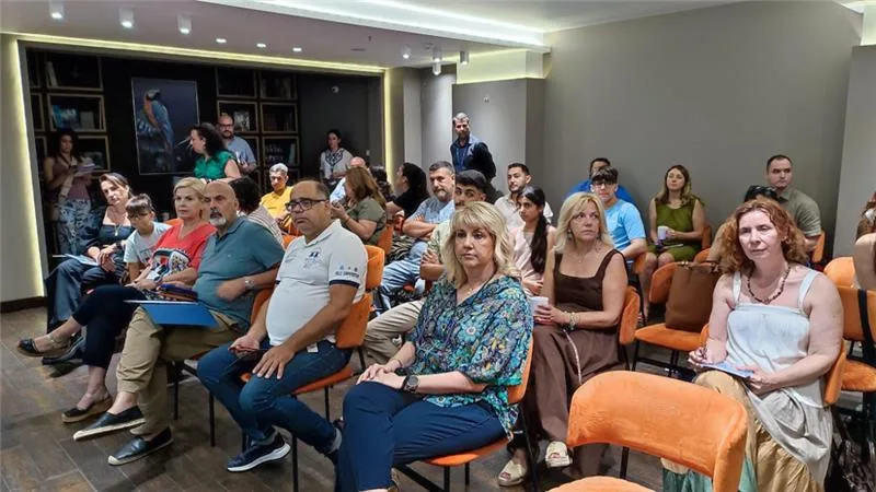 Πάτρα: Η ένταξη περνά από δουλειά, σπίτι και ελληνικά – Τι φέρνει το HELIOS+ στη Δυτική Ελλάδα