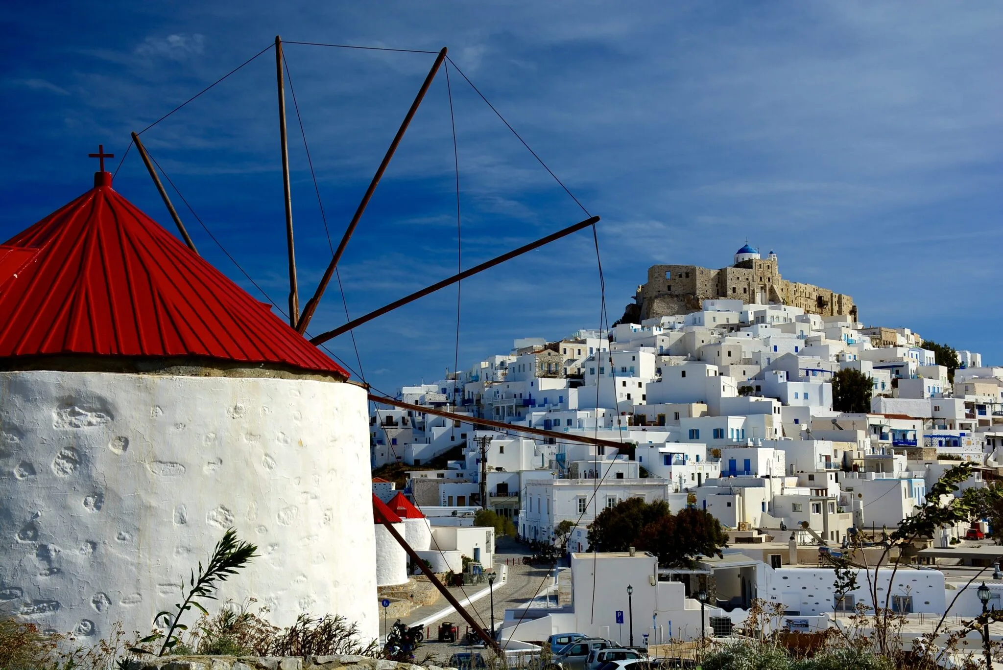 Λευκή Χώρα, τιρκουάζ νερά και νύχτες κάτω από το Κάστρο – Αυτή είναι η Αστυπάλαια Λευκή Χώρα, τιρκουάζ νερά και νύχτες κάτω από το Κάστρο – Αυτή είναι η Αστυπάλαια
