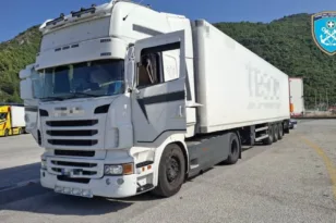 Μπλόκο του Λιμενικού στην Ηγουμενίτσα: Κατάσχεση 92 κιλών κάναβης