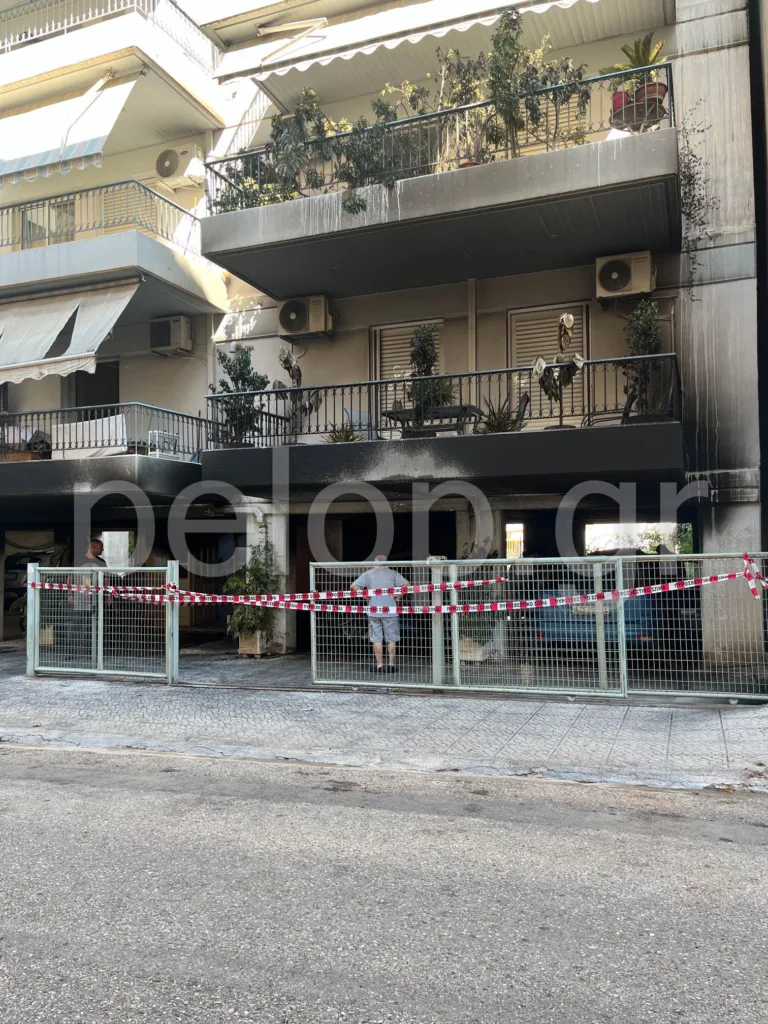 Νέος εμπρησμός σε όχημα στην Πάτρα; - Φωτιά σε πυλωτή, παραλίγο να καούν όπως στη Θεσσαλονίκη