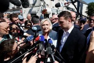 Η καταδίκη δεν «κόβει» τη Λε Πεν: Δύο δημοσκοπήσεις τη φέρνουν μπροστά για το 2027