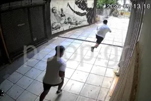 Πάτρα: Η Αστυνομία πήρε πίσω 16.120 ευρώ και κοσμήματα από «υπάλληλους της ΔΕΗ» ΦΩΤΟ από την καταδίωξη