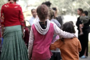 Ήλιδα: Νέο Κέντρο Γειτονιάς Ρομά με 806.000 ευρώ – Εκπαίδευση, εργασία και στήριξη για 2.675 κατοίκους