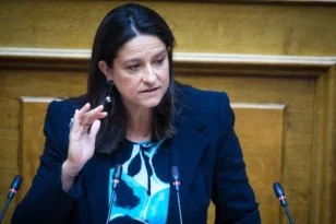 Συντάξεις χηρείας: Τέλος στις περικοπές μετά την τριετία – Δεν επιστρέφεται ούτε ευρώ