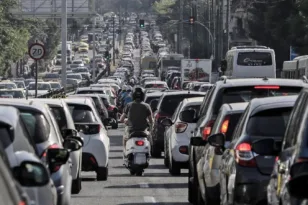 Η μεγάλη έξοδος των Αθηναίων, τρομερή κίνηση σε Κηφισό και Αττική Οδό