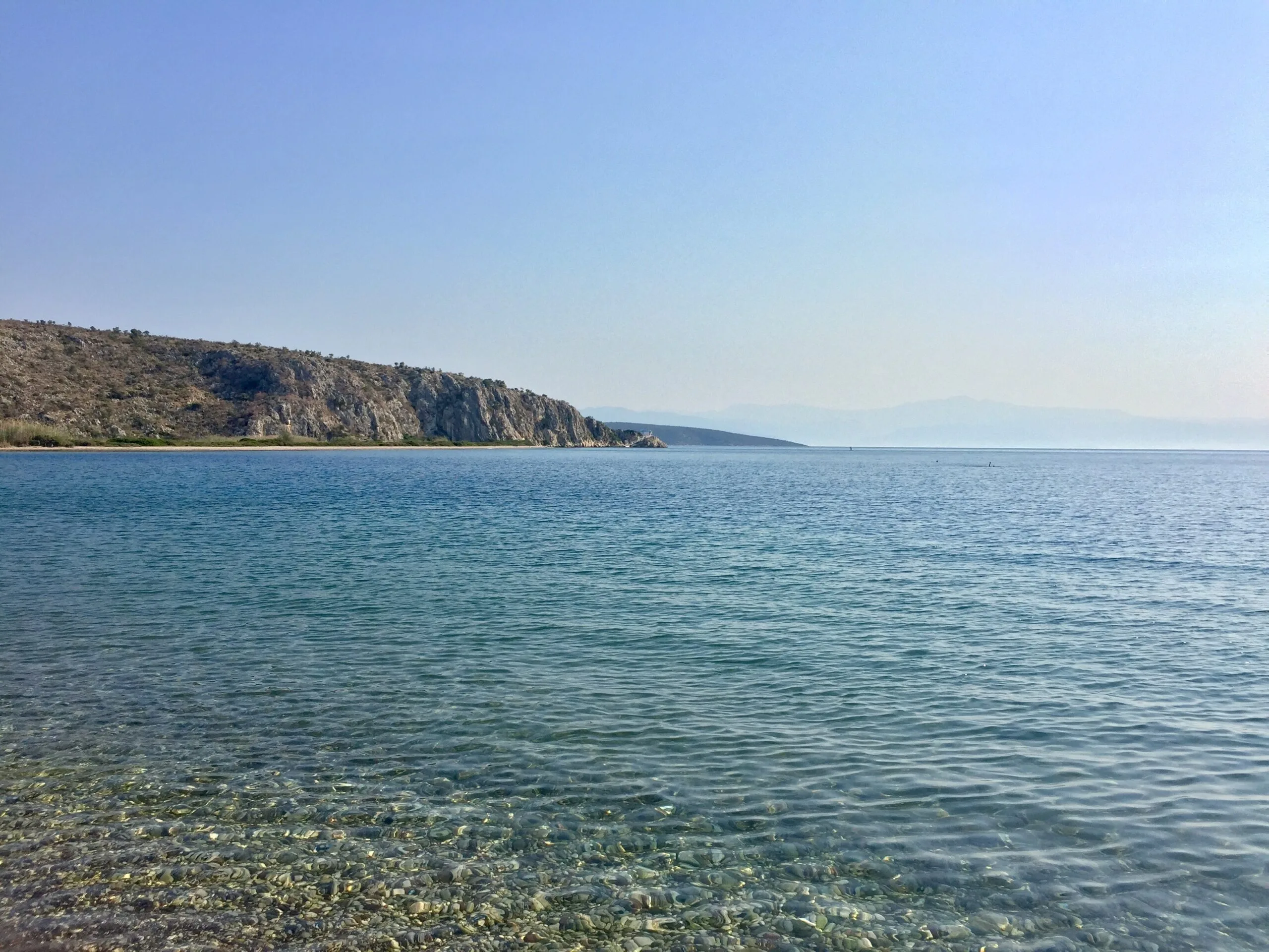Βιβάρι: Καλοκαιρινός οδηγός για το ψαροχώρι της Αργολίδας