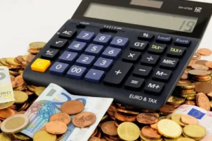 Έρχεται το κρατικό Credit Score: Πώς θα βαθμολογούνται πολίτες και επιχειρήσεις